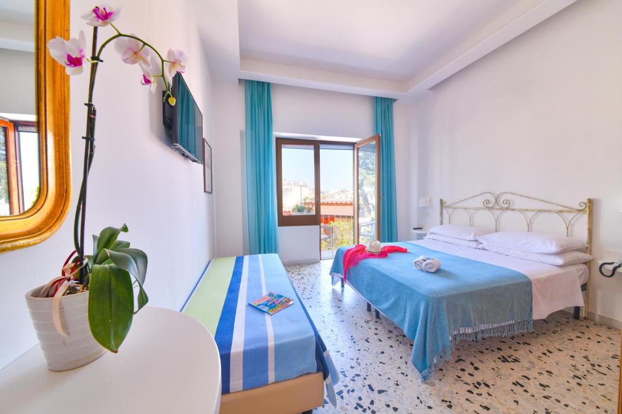 איסקיה Hotel Europa מראה חיצוני תמונה