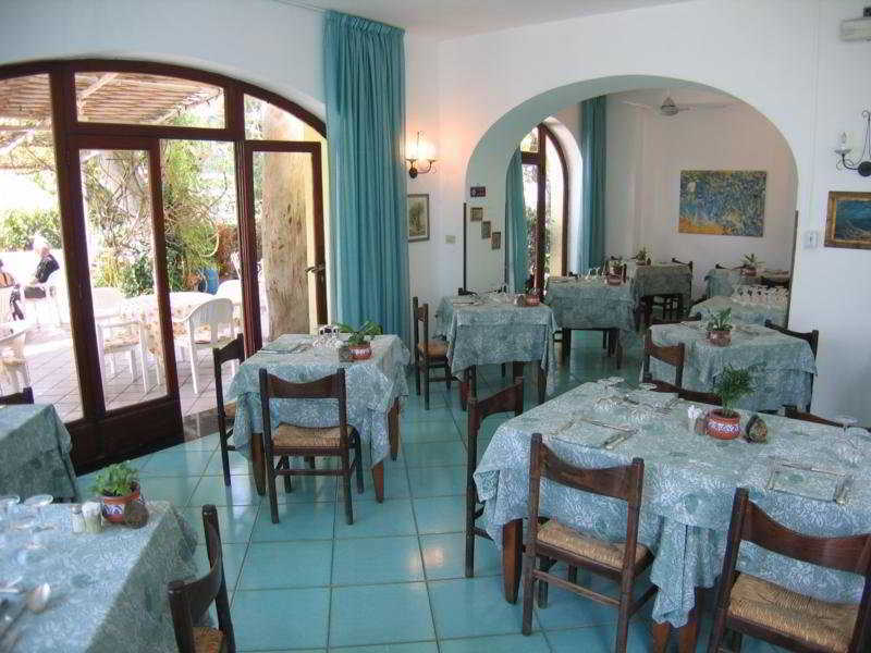 איסקיה Hotel Europa מסעדה תמונה