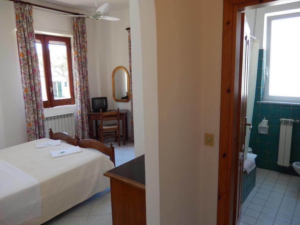 איסקיה Hotel Europa מראה חיצוני תמונה